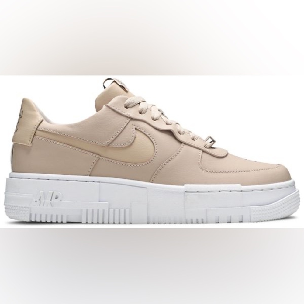 Wmns Air Force 1 'Pixel Particle - Picture 2 of 11